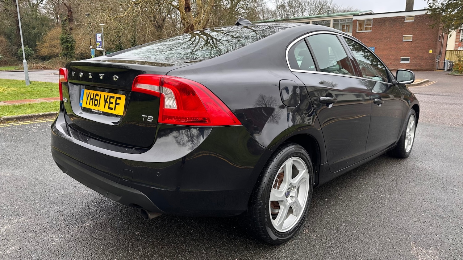 Used Volvo S60 2011 for sale - 77603780: Photo 3