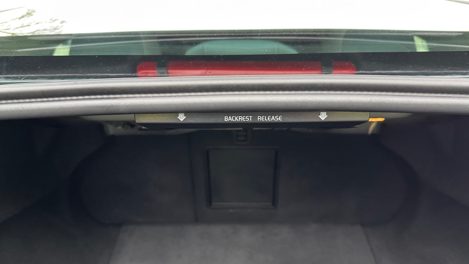 Used Volvo S60 2011 for sale - 77603780: Photo 30