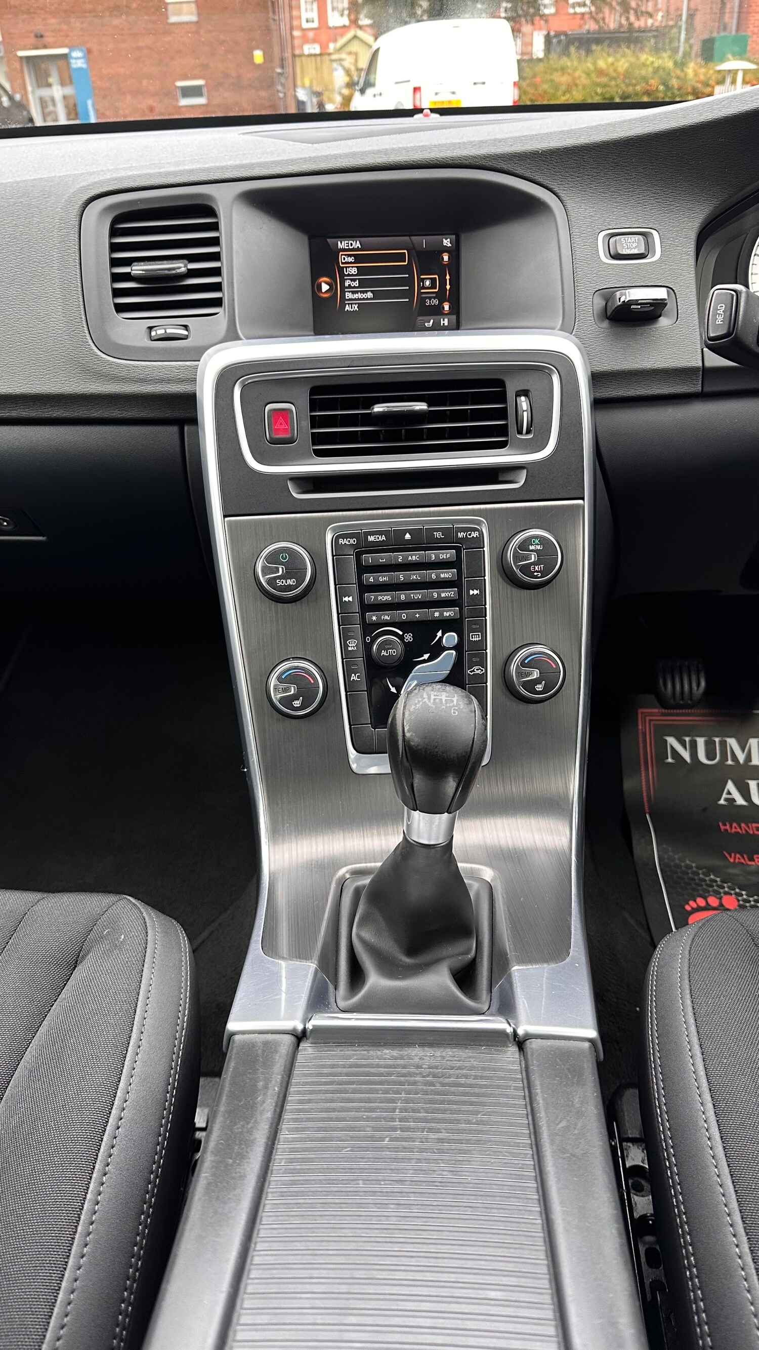 Used Volvo S60 2011 for sale - 77603780: Photo 33