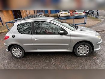 Used Peugeot 206 2009 for sale - 77019436: Photo