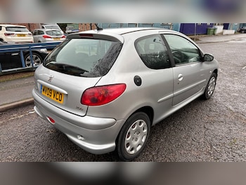 Used Peugeot 206 2009 for sale - 77019436: Photo