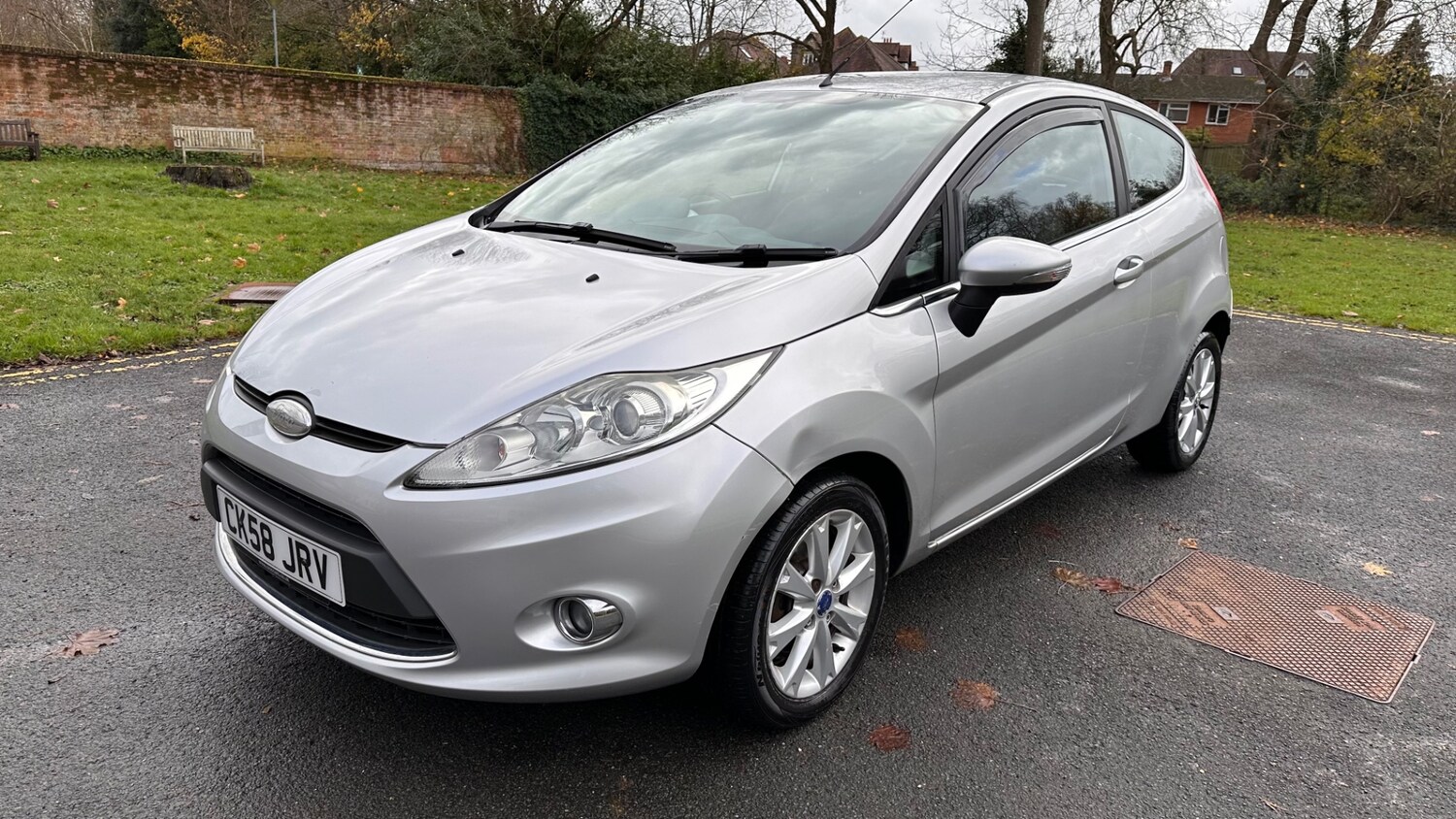 Used Ford Fiesta 2009 for sale - 77342961: Photo 6