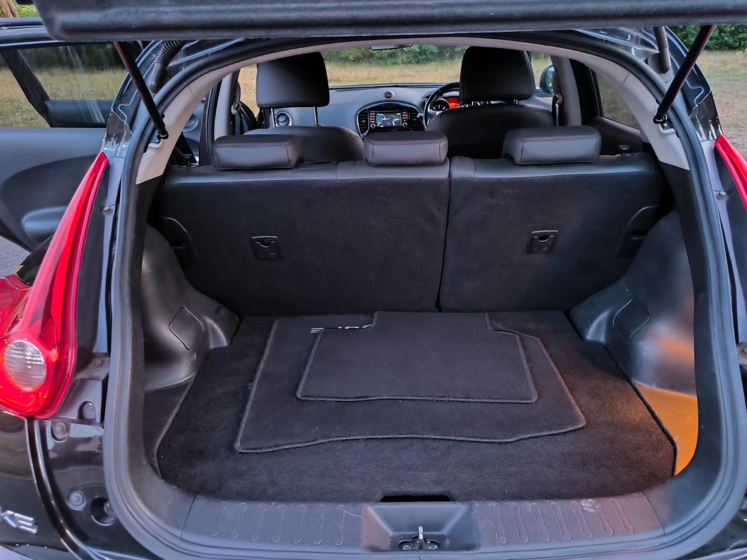 Used Nissan Juke 2014 for sale - 76461396: Photo 24