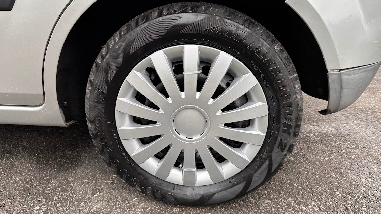 Used Ford Fiesta 2004 for sale - 78045847: Photo 25