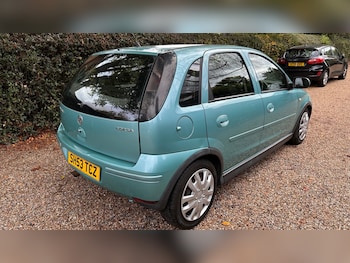 Used Vauxhall Corsa 2003 for sale - 76430841: Photo