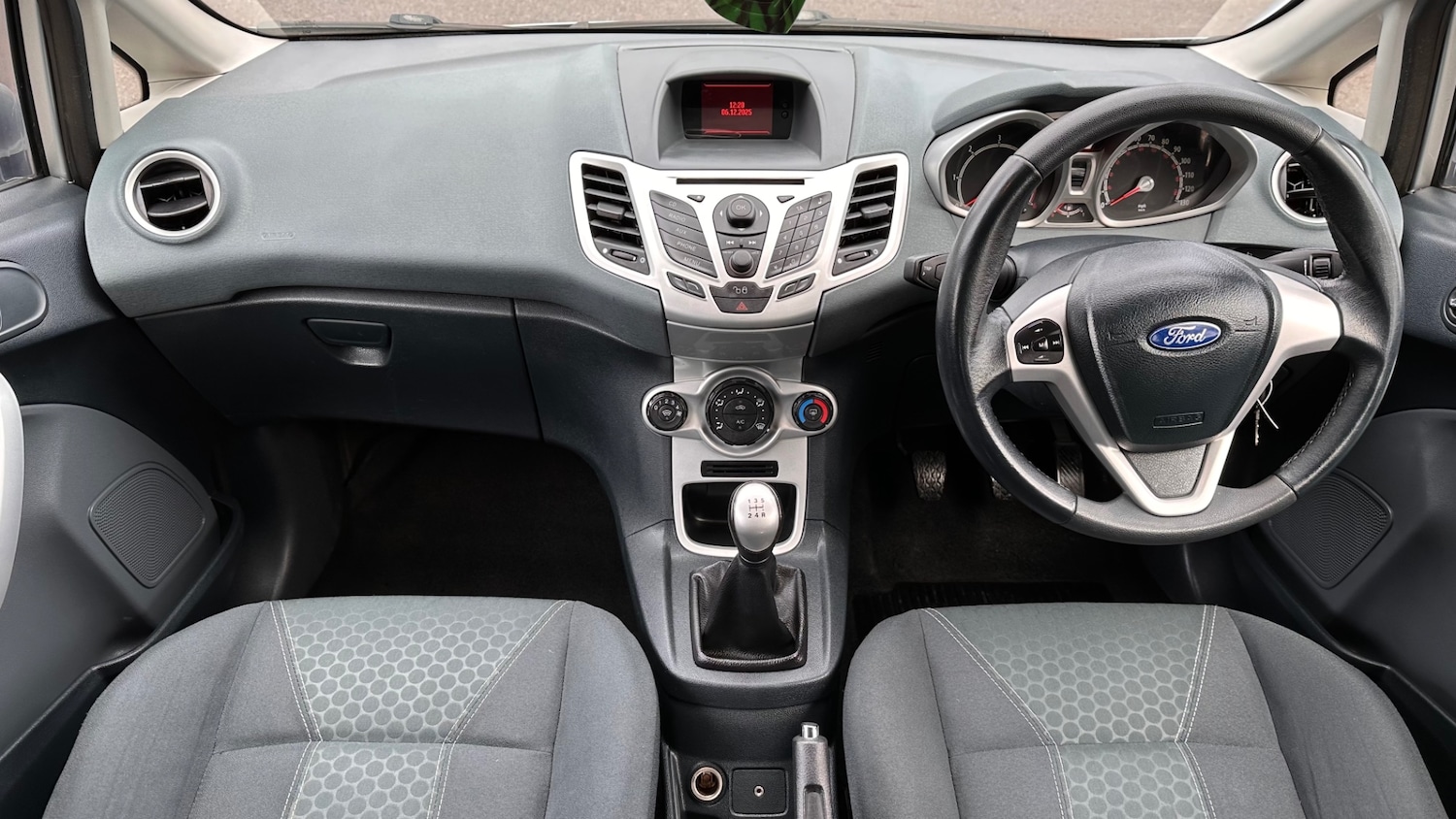 Used Ford Fiesta 2009 for sale - 77112526: Photo 16