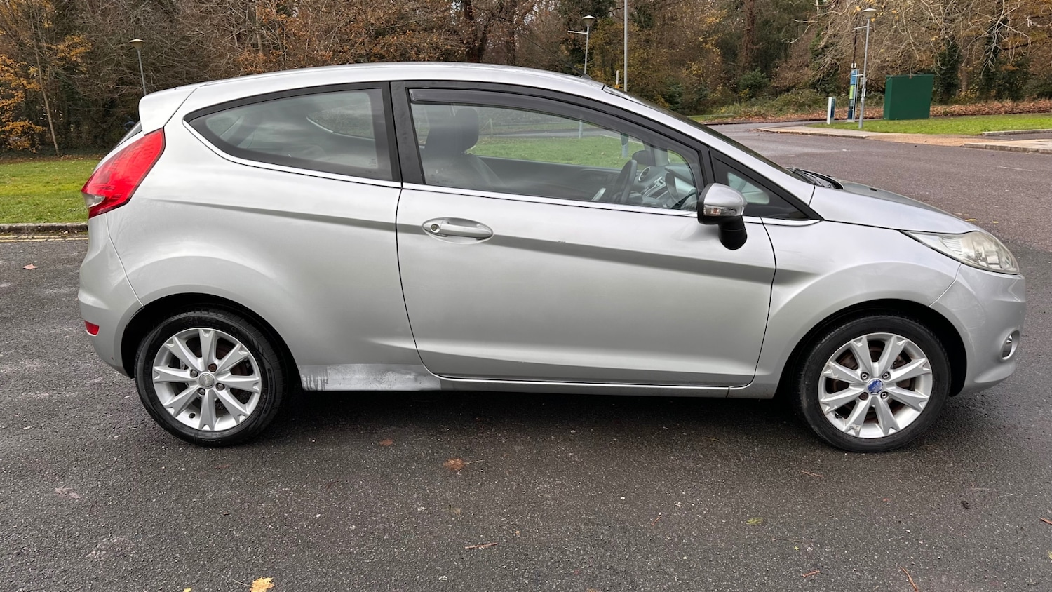 Used Ford Fiesta 2009 for sale - 77112526: Photo 3