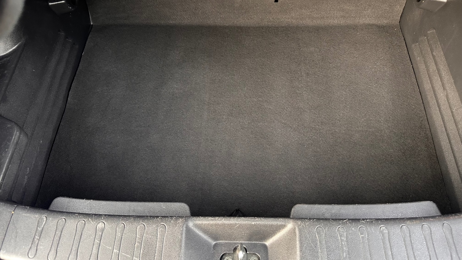 Used Nissan Juke 2014 for sale - 76461263: Photo 46