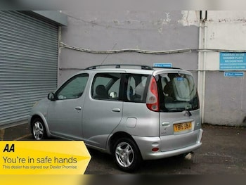 Used Toyota Yaris Verso 2001 for sale - 76093109: Photo