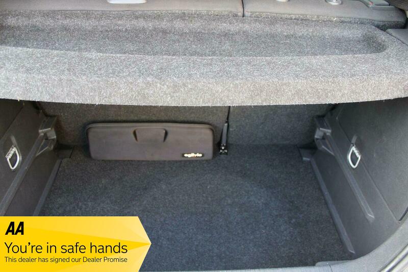 Used Vauxhall Corsa 2011 for sale - 76570777: Photo 24