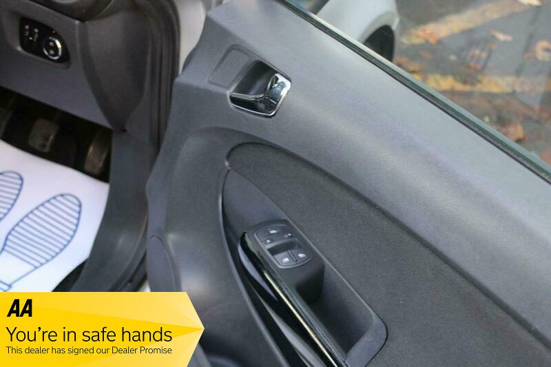 Used Vauxhall Corsa 2011 for sale - 76570777: Photo 29