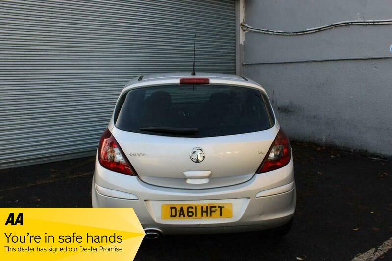 Used Vauxhall Corsa 2011 for sale - 76570777: Photo 4