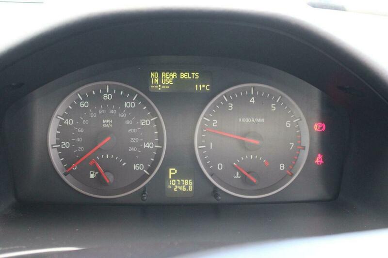 Used Volvo V50 2005 for sale - 76368347: Photo 30