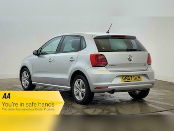 Used Volkswagen Polo 2017 for sale - 76407186: Photo