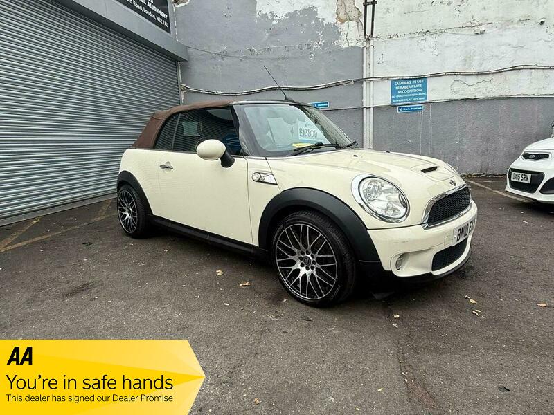 Used MINI Convertible 2010 for sale - 76323867: Photo 1