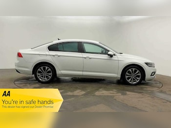 Used Volkswagen Passat 2021 for sale - 76407177: Photo