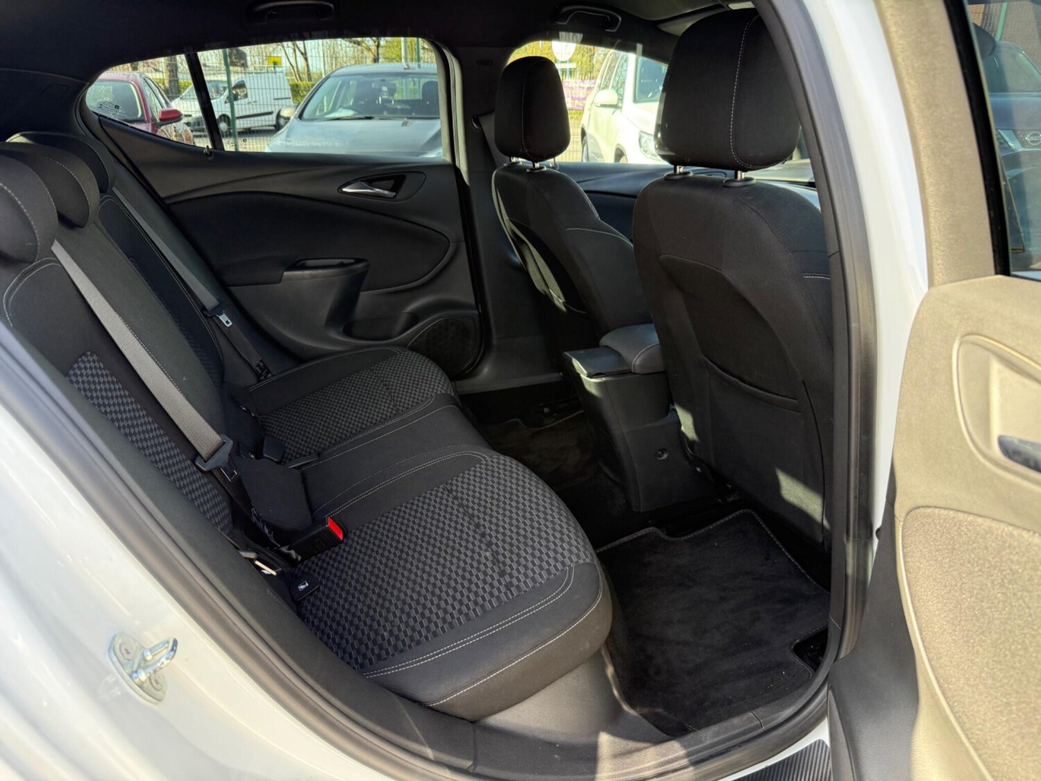 Used Vauxhall Astra for sale - 78147950: Photo 26