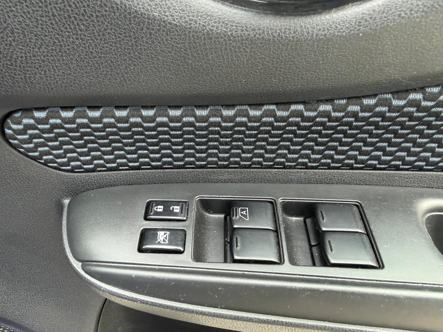 Used Nissan Note 2015 for sale - 77344298: Photo 27