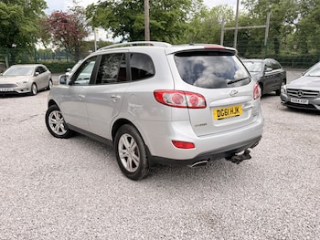 Used Hyundai Santa Fe 2011 for sale - 78648174: Photo