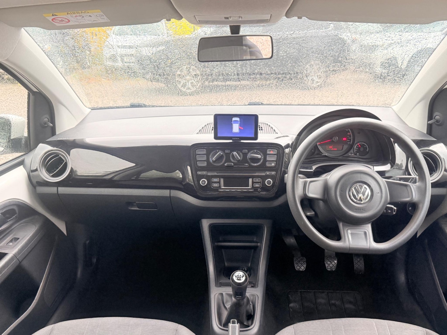 Used Volkswagen up! for sale - 76728609: Photo 5