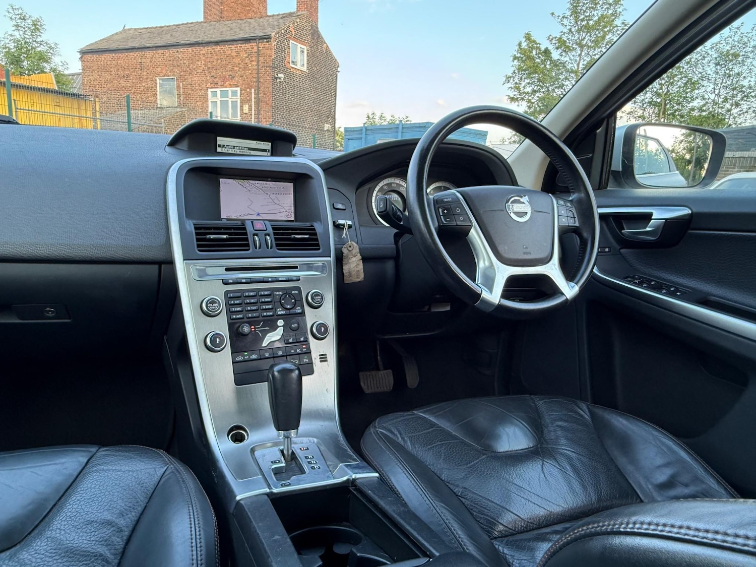 Used Volvo XC60 2009 for sale - 76744864: Photo 27