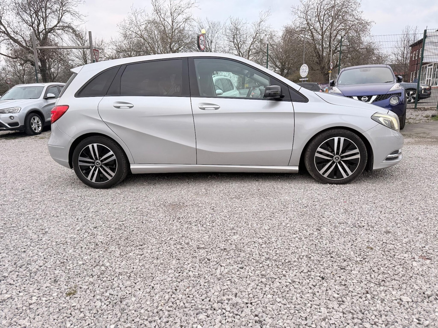 Used Mercedes-Benz B Class 2013 for sale - 77084402: Photo 12