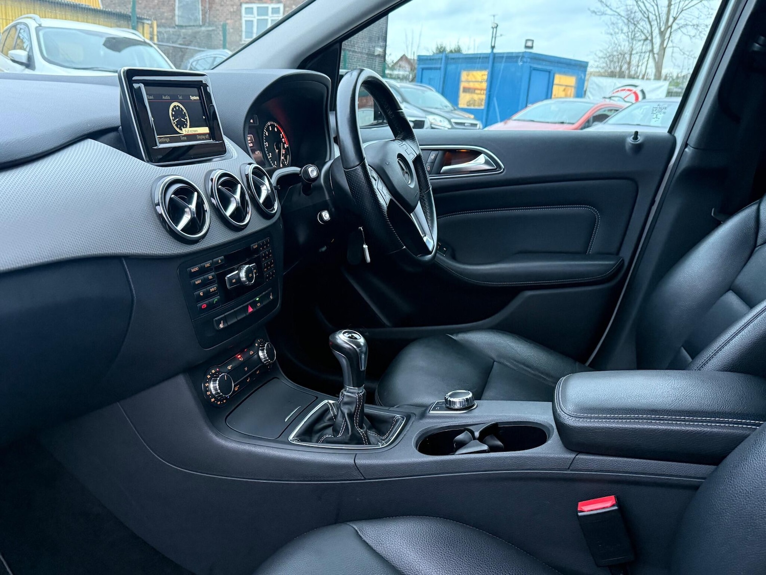 Used Mercedes-Benz B Class 2013 for sale - 77084402: Photo 6