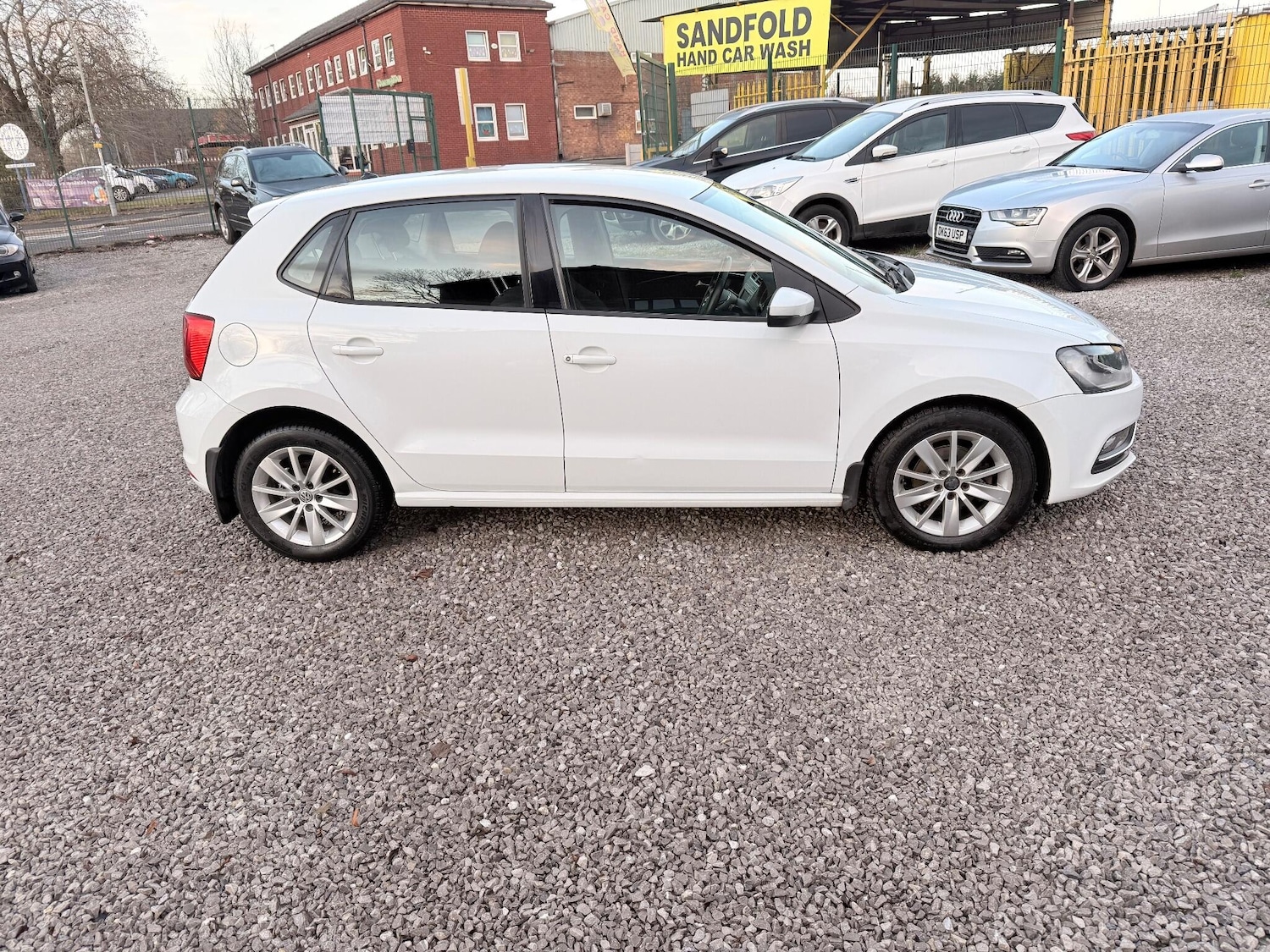 Used Volkswagen Polo 2014 for sale - 76935918: Photo 18