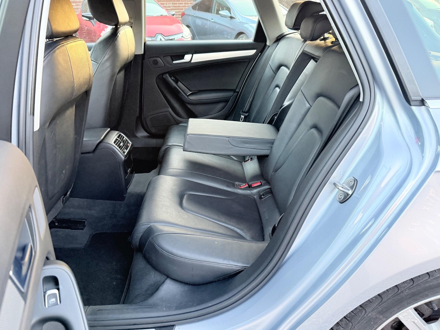 Used Audi A4 Avant for sale - 76728836: Photo 27