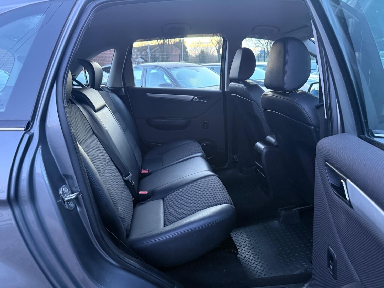 Used Mercedes-Benz B Class 2009 for sale - 77266625: Photo 13