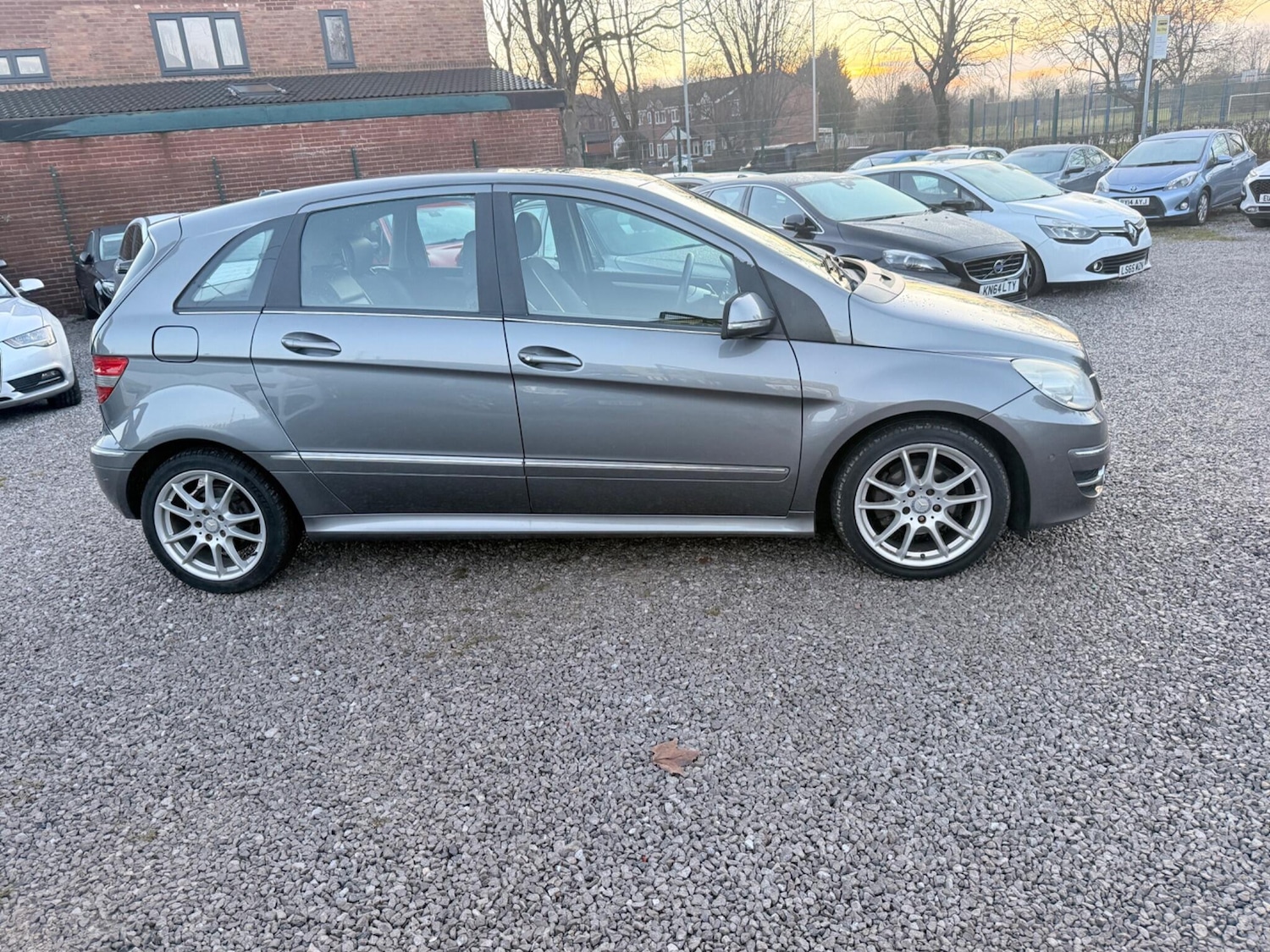 Used Mercedes-Benz B Class 2009 for sale - 77266625: Photo 16