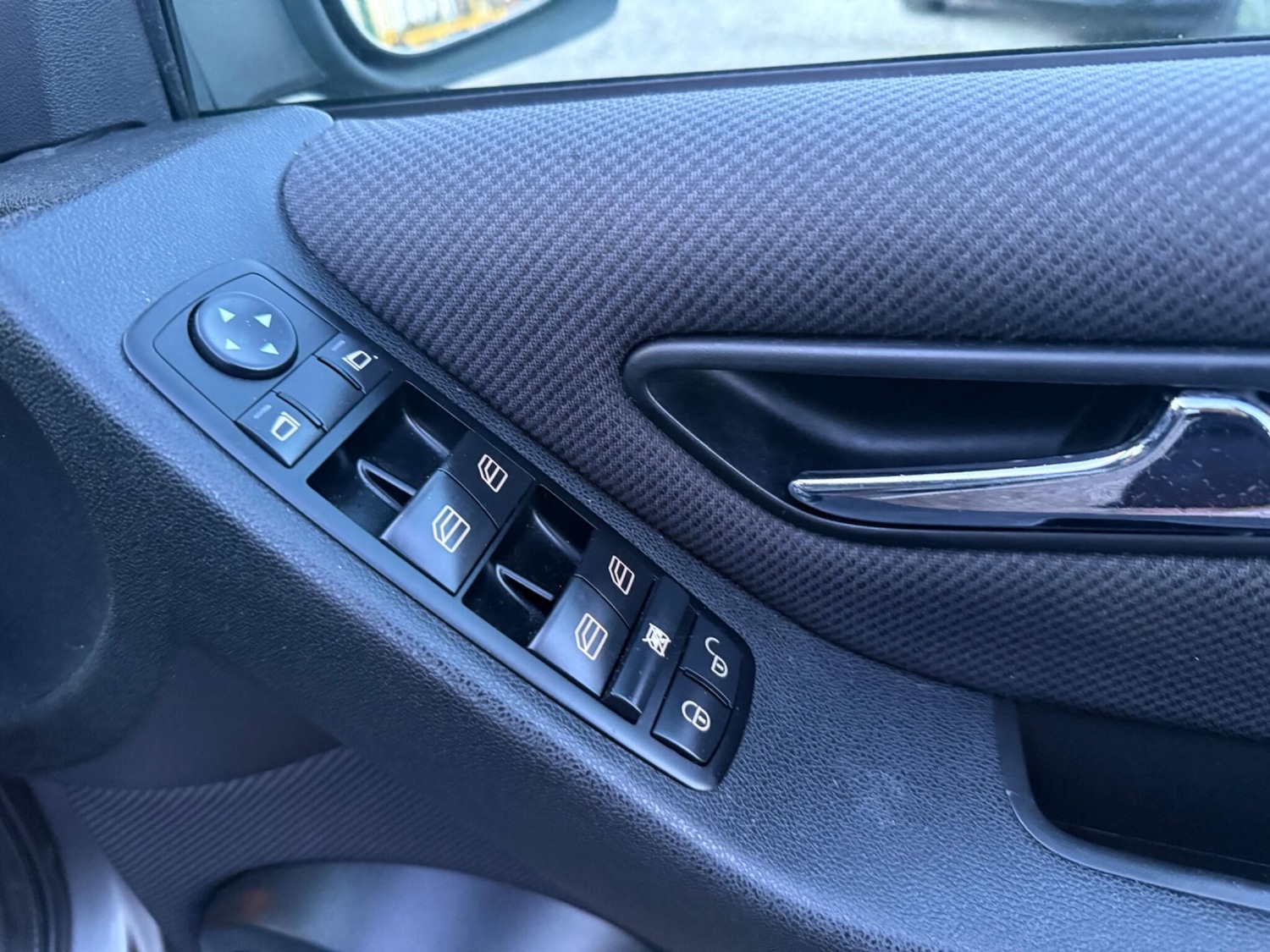 Used Mercedes-Benz B Class 2009 for sale - 77266625: Photo 27