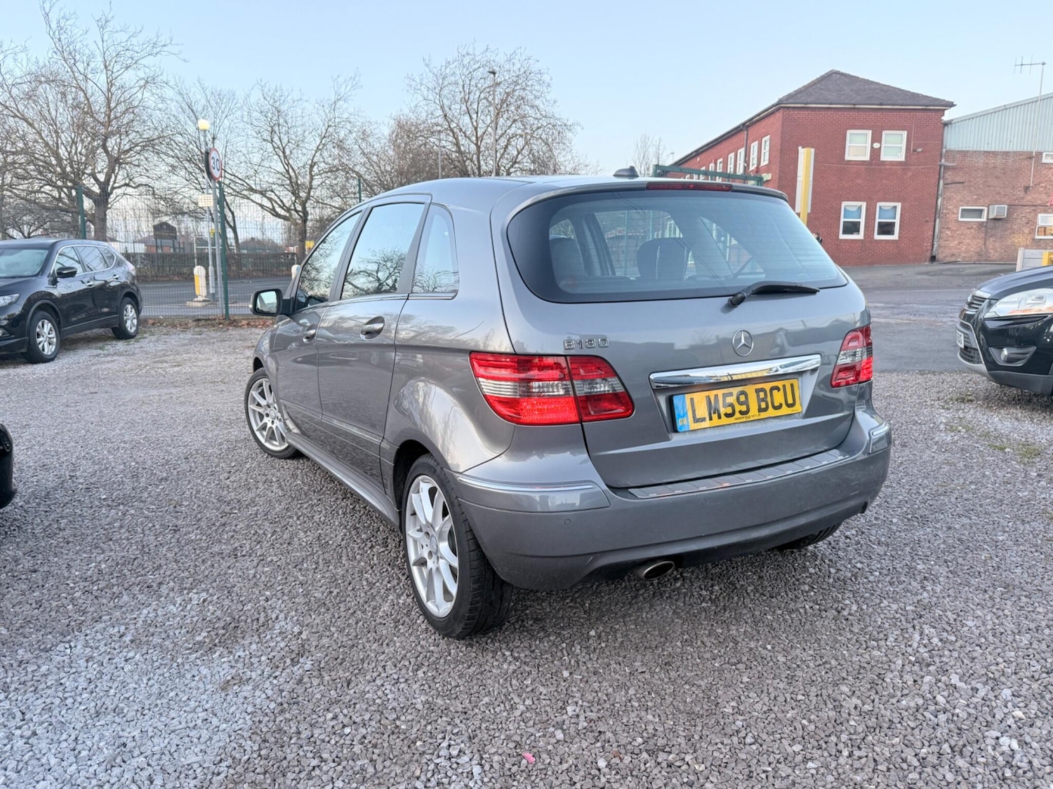 Used Mercedes-Benz B Class 2009 for sale - 77266625: Photo 35
