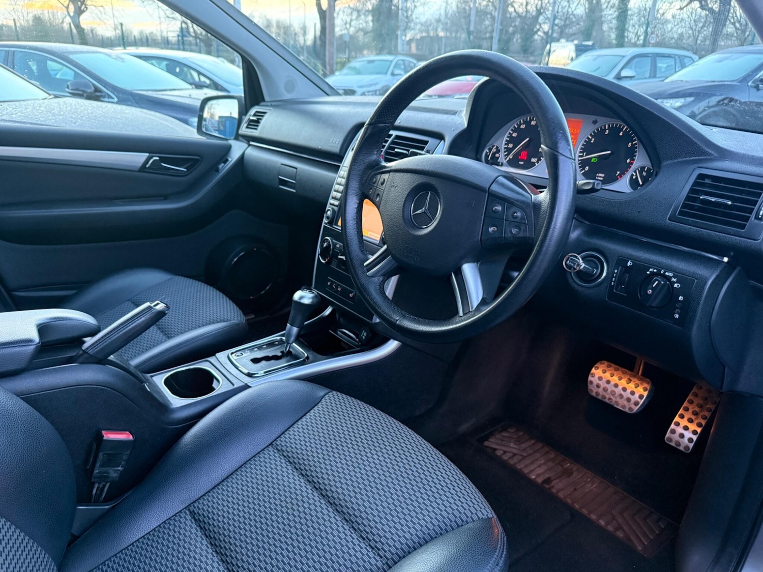 Used Mercedes-Benz B Class 2009 for sale - 77266625: Photo 7