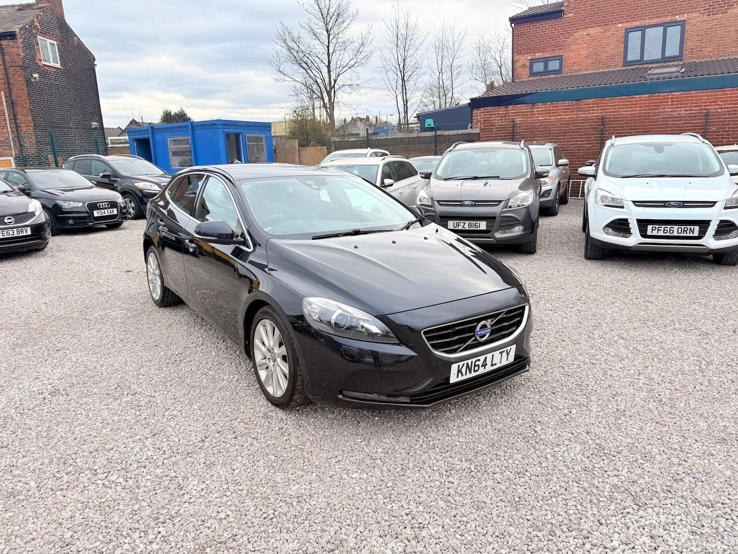 Used Volvo V40 2014 for sale - 77091730: Photo 8