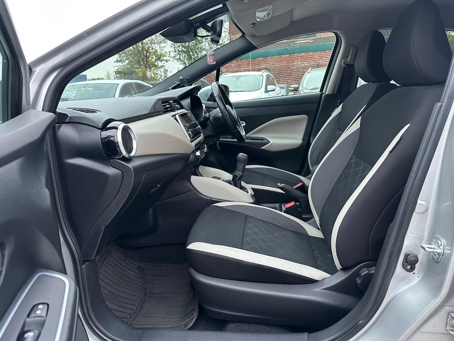 Used Nissan Micra 2019 for sale - 76942584: Photo 6