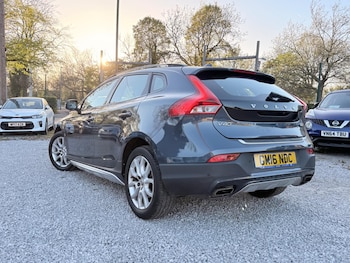Used Volvo V40 2016 for sale - 79050837: Photo