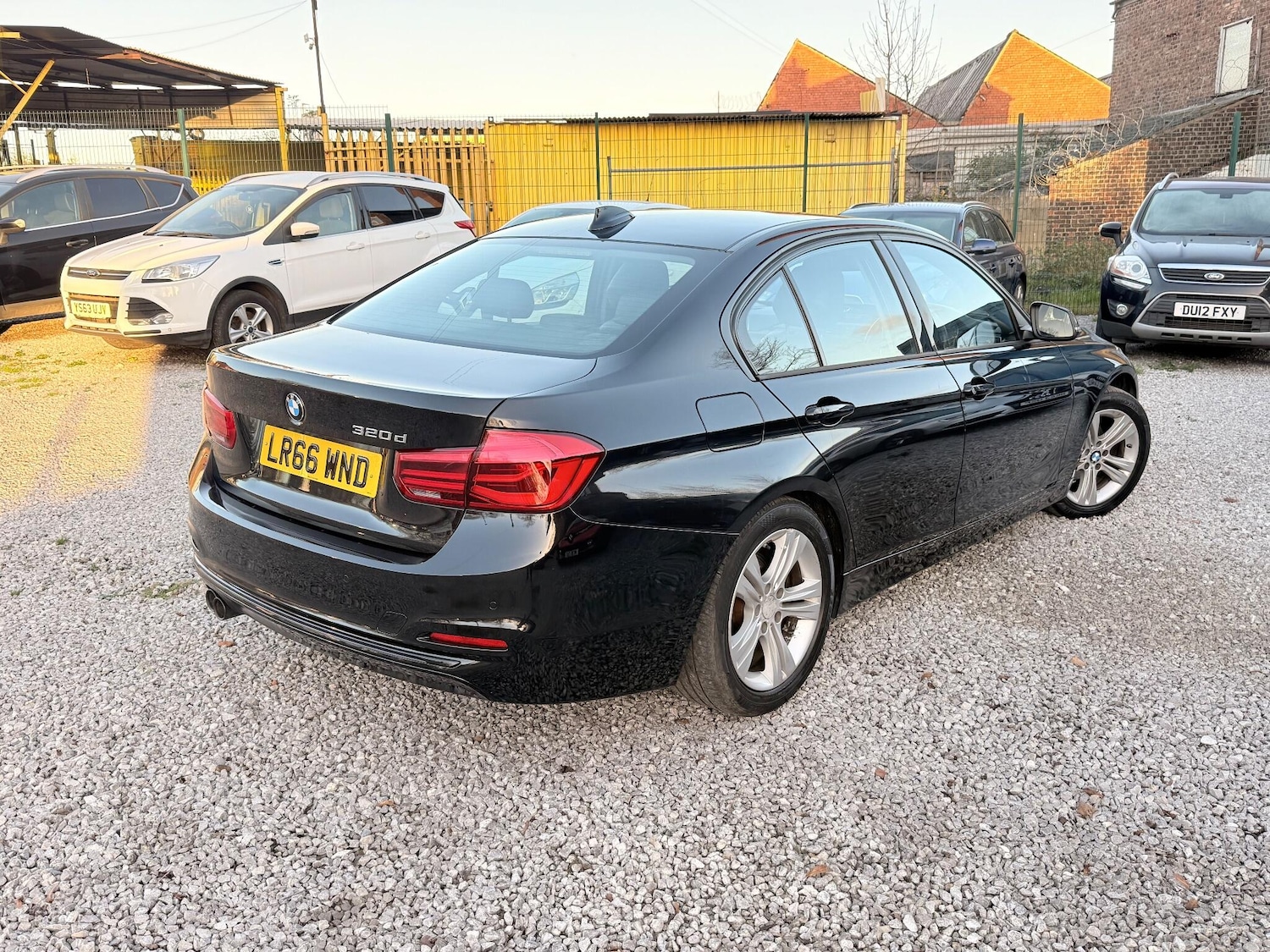 Used BMW 3 Series for sale - 76727468: Photo 2