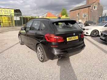 Used BMW 2 Series 2015 for sale - 79847901: Photo