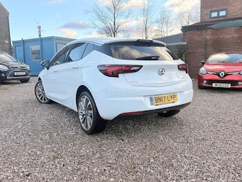Used Vauxhall Astra 2017 for sale - 76728901: Photo