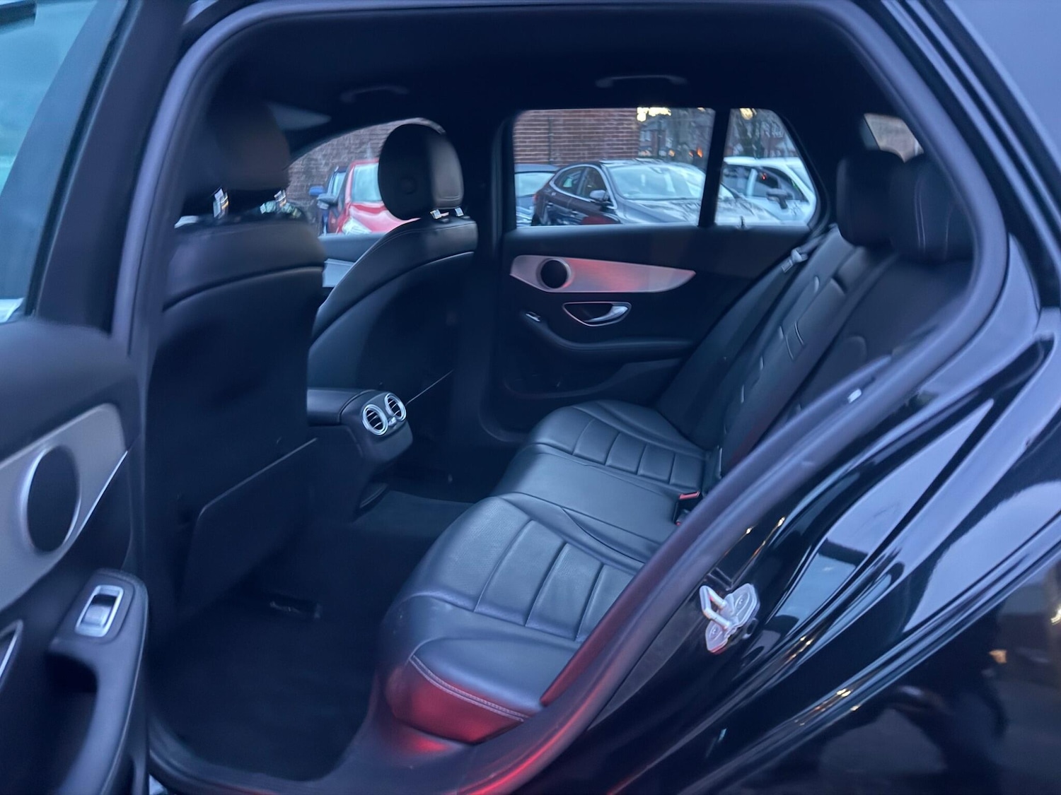 Used Mercedes-Benz C Class 2014 for sale - 77359046: Photo 25