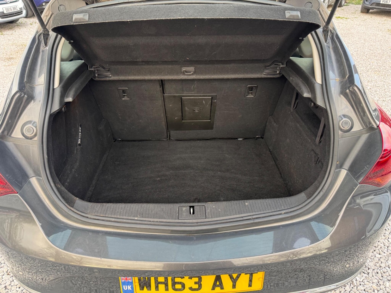 Used Vauxhall Astra 2014 for sale - 78058609: Photo 21