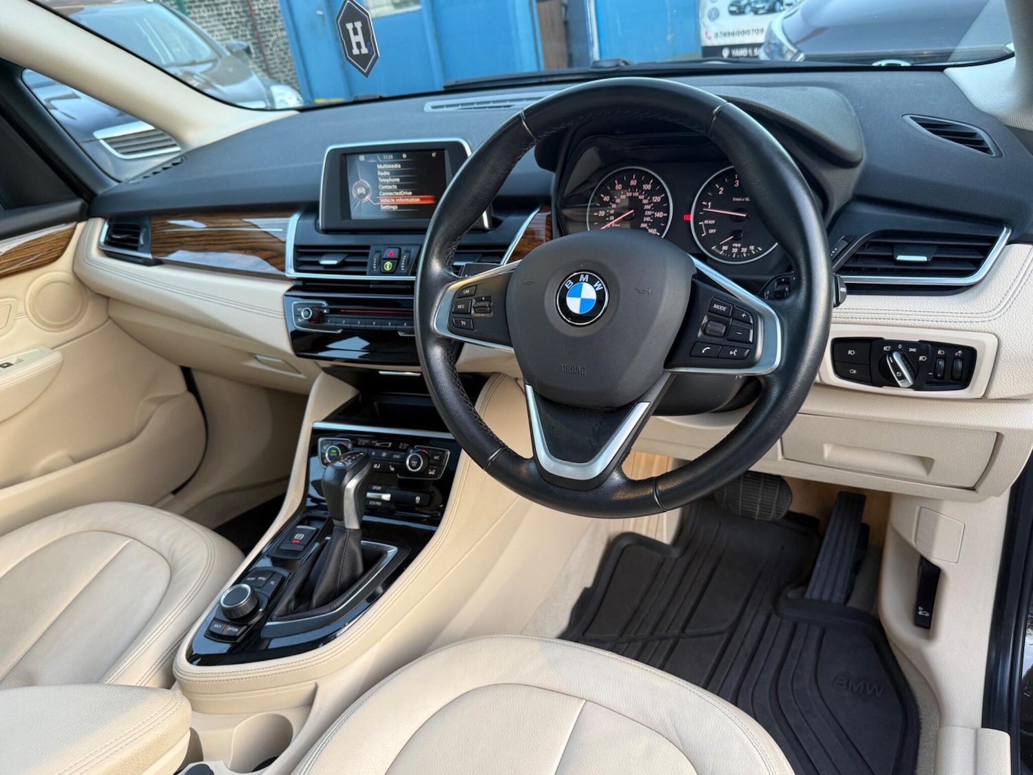 Used BMW 2 Series 2015 for sale - 77671839: Photo 25