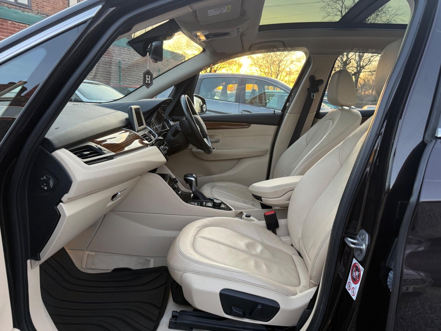 Used BMW 2 Series 2015 for sale - 77671839: Photo 8