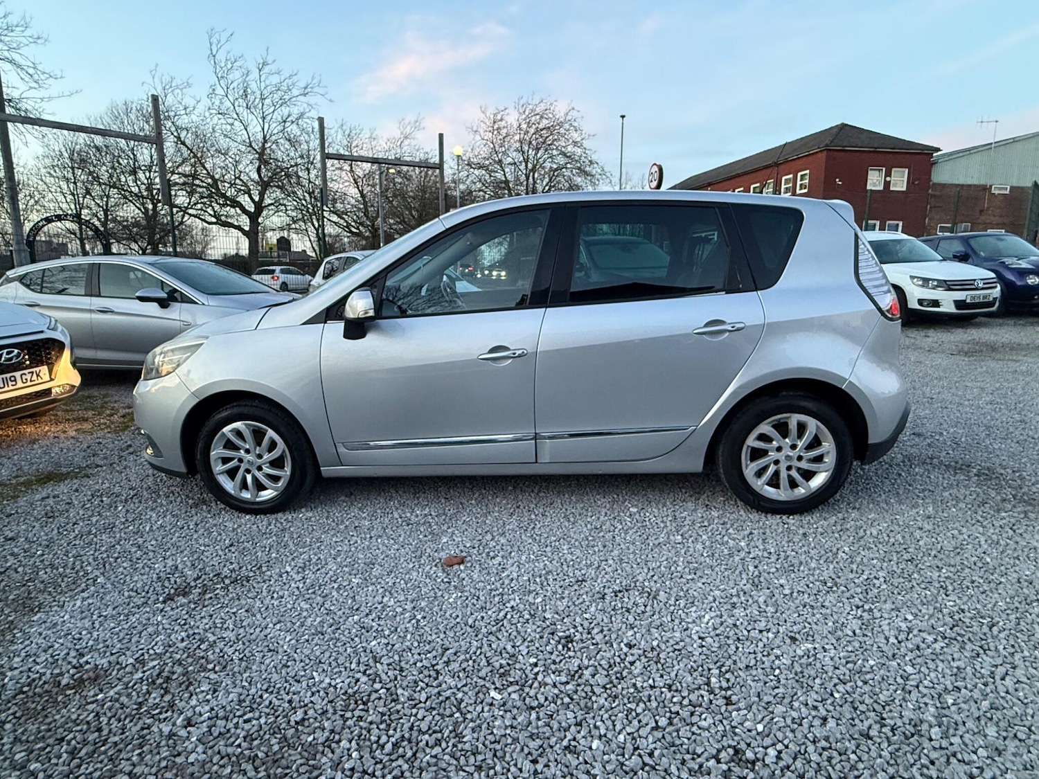 Used Renault Scenic 2015 for sale - 77783922: Photo 16