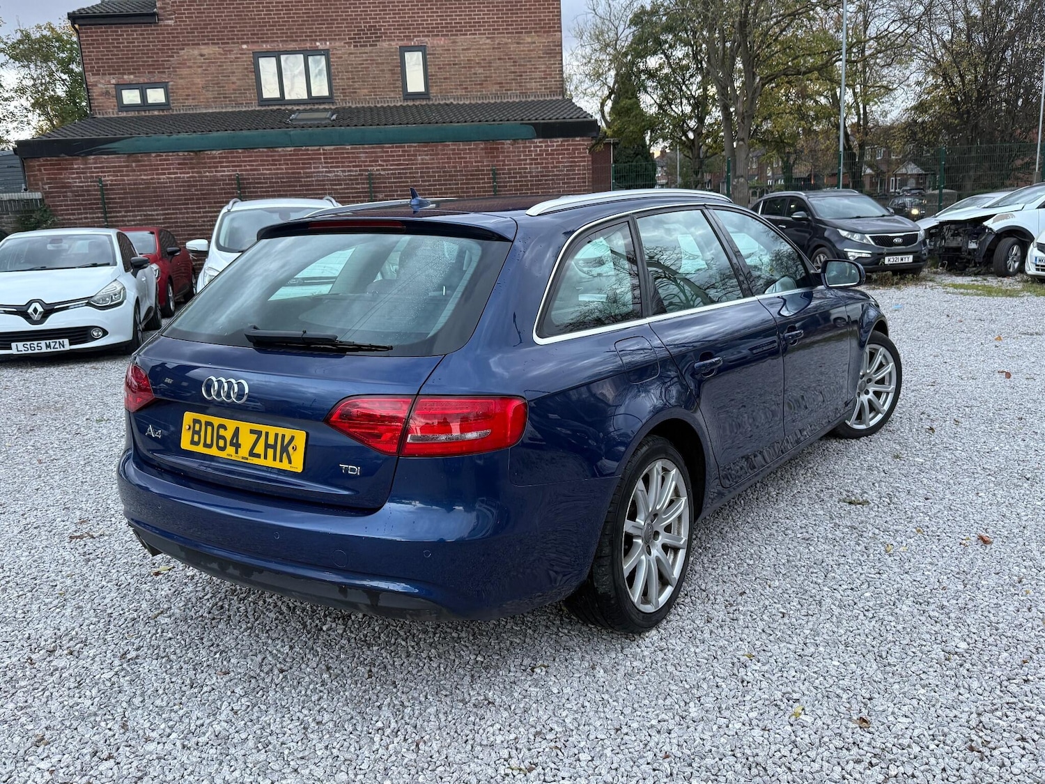 Used Audi A4 Avant for sale - 76728531: Photo 10