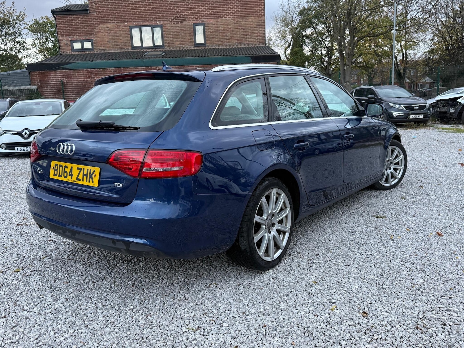Used Audi A4 Avant for sale - 76728531: Photo 24