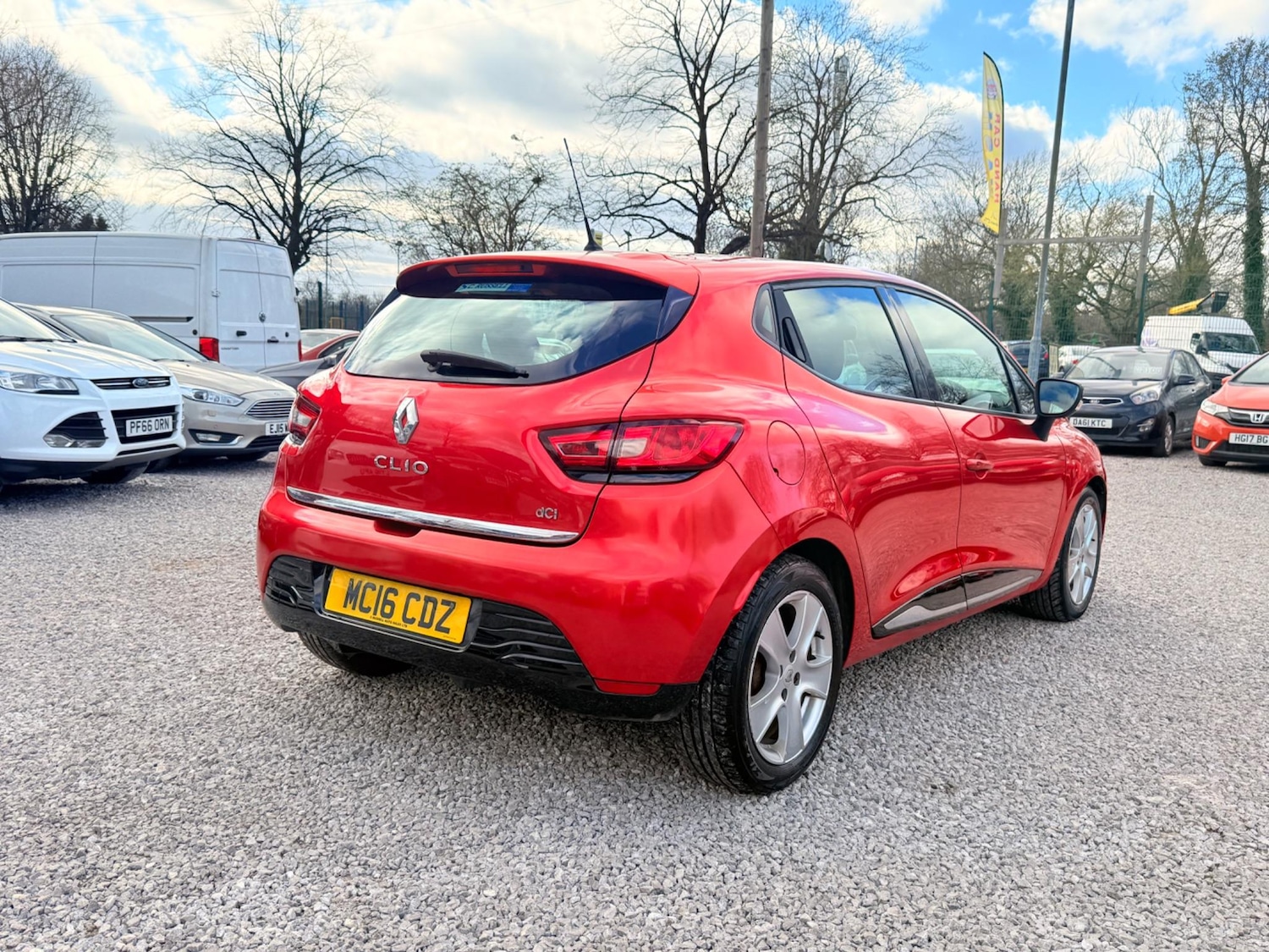 Used Renault Clio for sale - 76728846: Photo 14