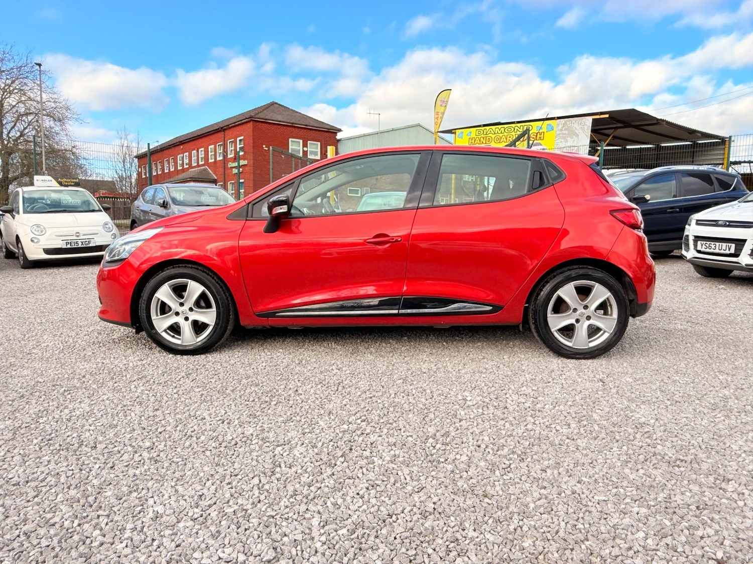 Used Renault Clio for sale - 76728846: Photo 20