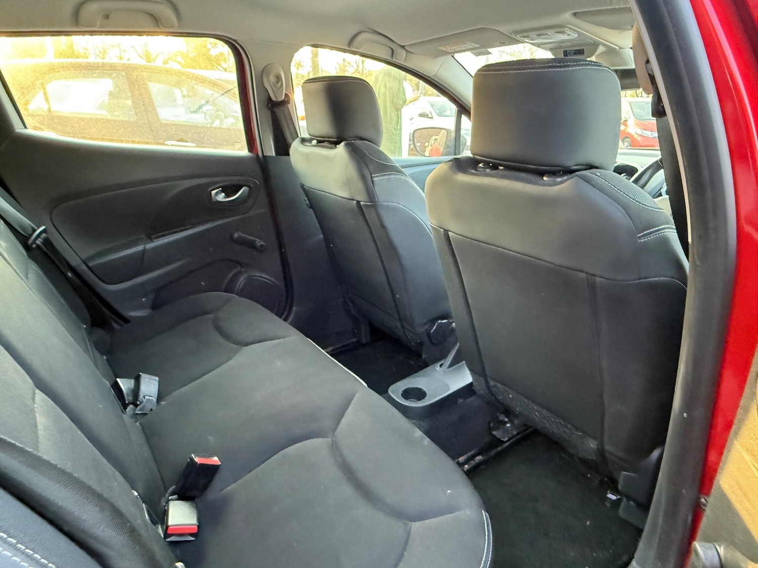 Used Renault Clio for sale - 76728846: Photo 26